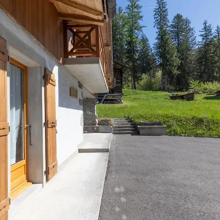 Les Laouchets - 8 Pers Chalet *